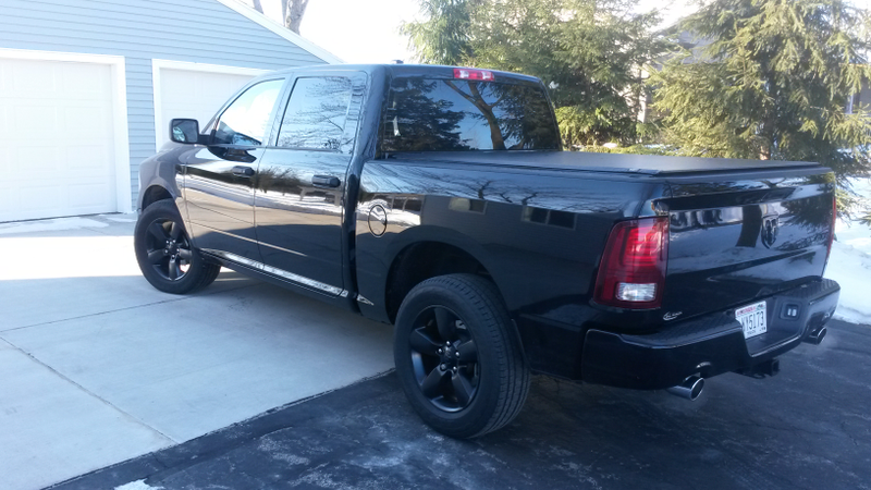 Illustration for article titled TL;DR Reviews: Ram 1500 - "Blaaaaack"